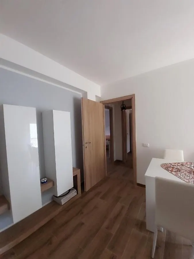 Isola House A 2 Passi Dal Mare Apartment Isola delle Femmine